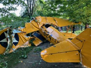 Aircraft on arrival, pre-restoration